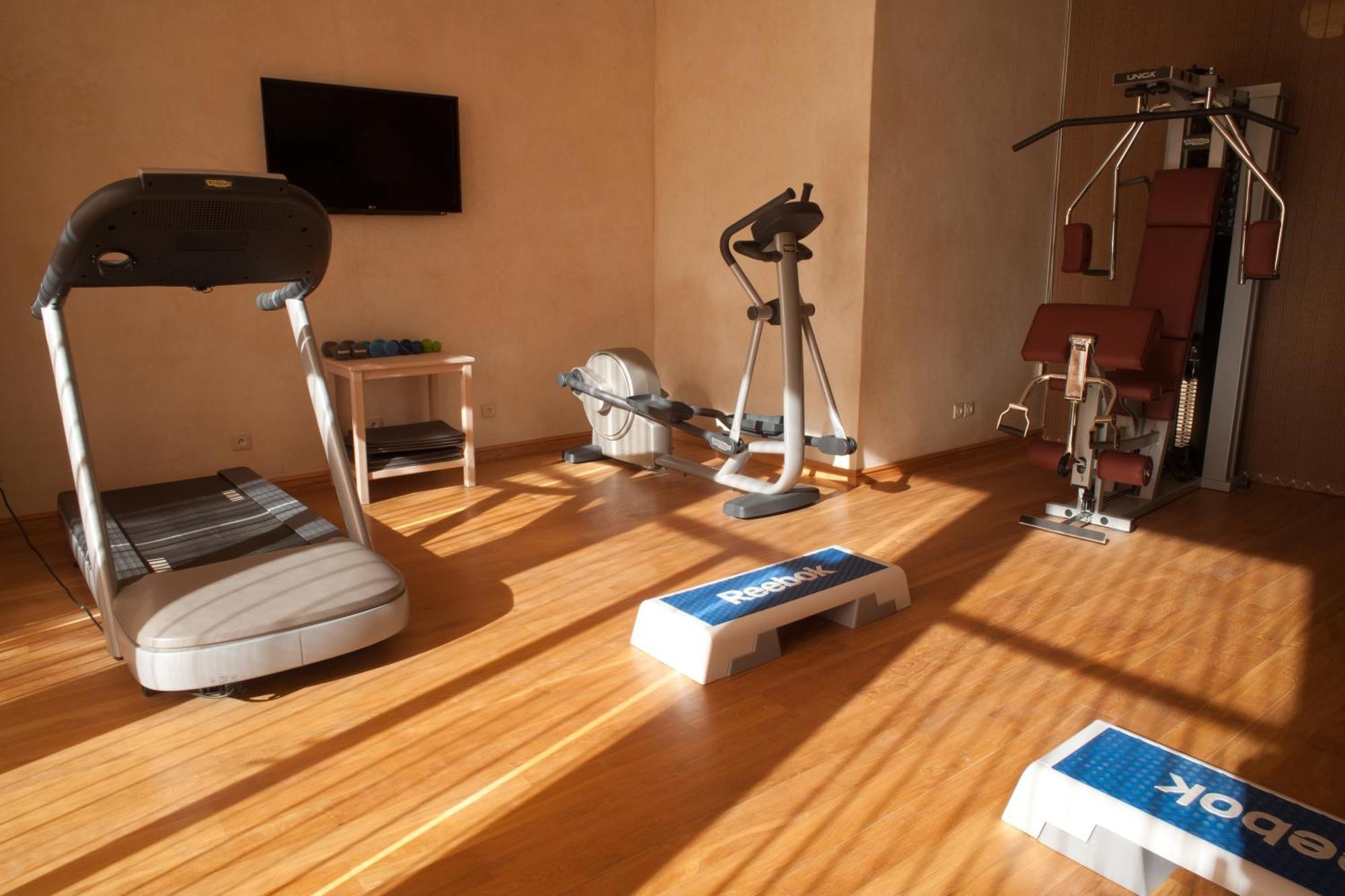 Tigmiza Boutique Hotel & Spa Ouled Jelal Ngoại thất bức ảnh A home gym