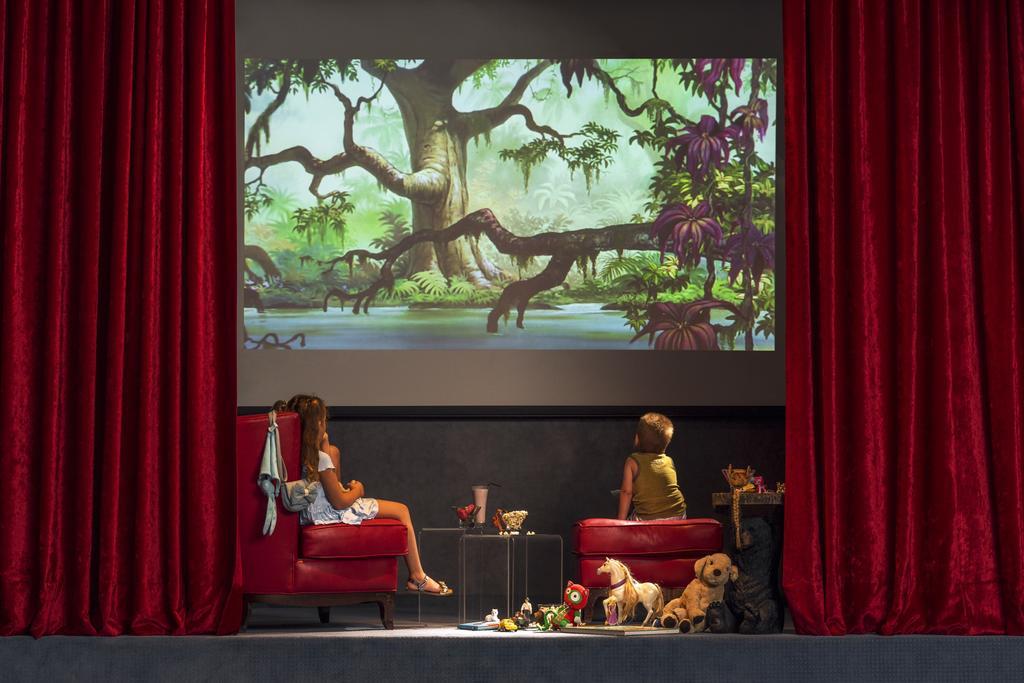 Tigmiza Boutique Hotel & Spa Ouled Jelal Ngoại thất bức ảnh The 2008 version of the film, shown in the home theater of the 2008 Blu-Ray release