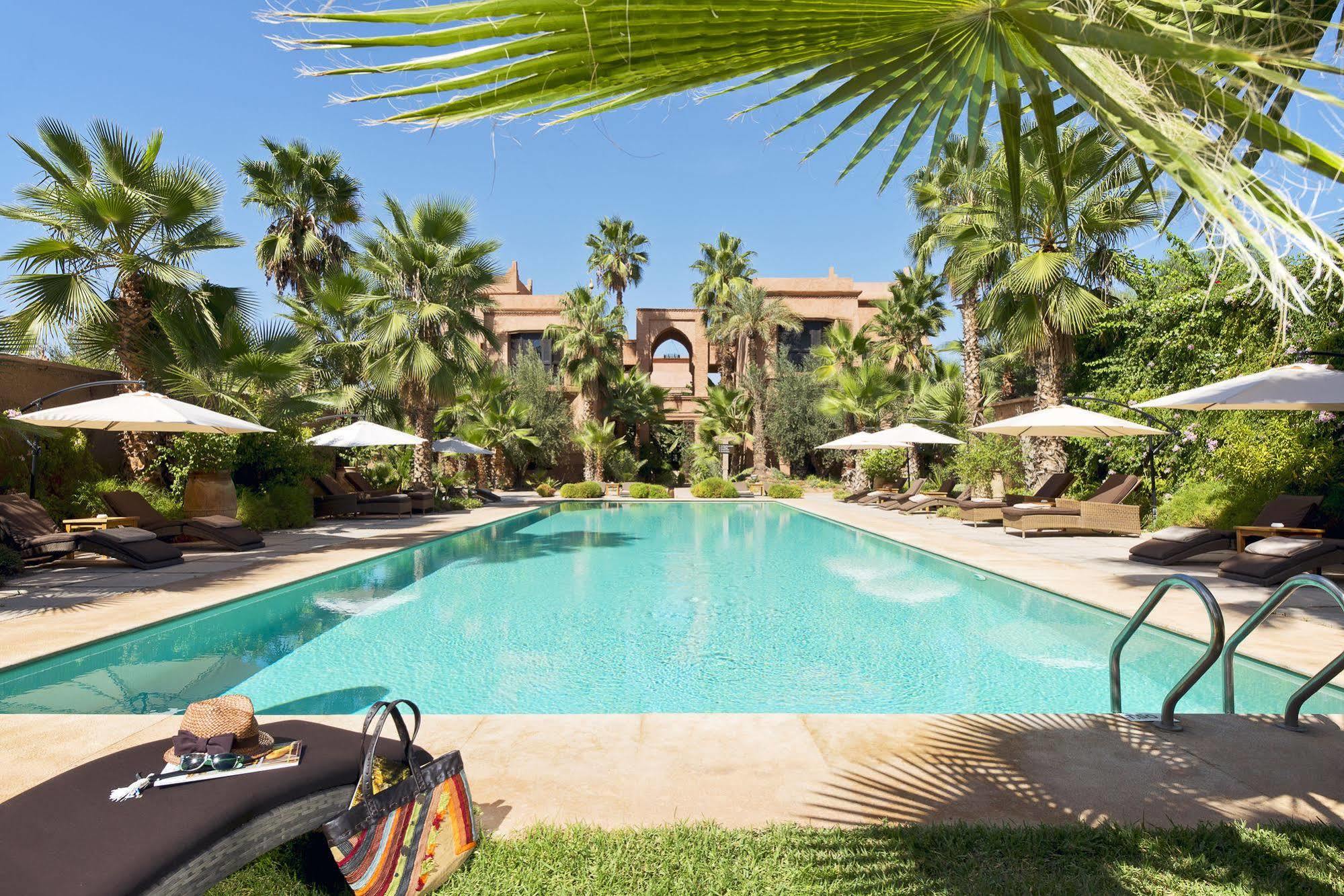 Tigmiza Boutique Hotel & Spa Ouled Jelal Ngoại thất bức ảnh The swimming pool at the hotel