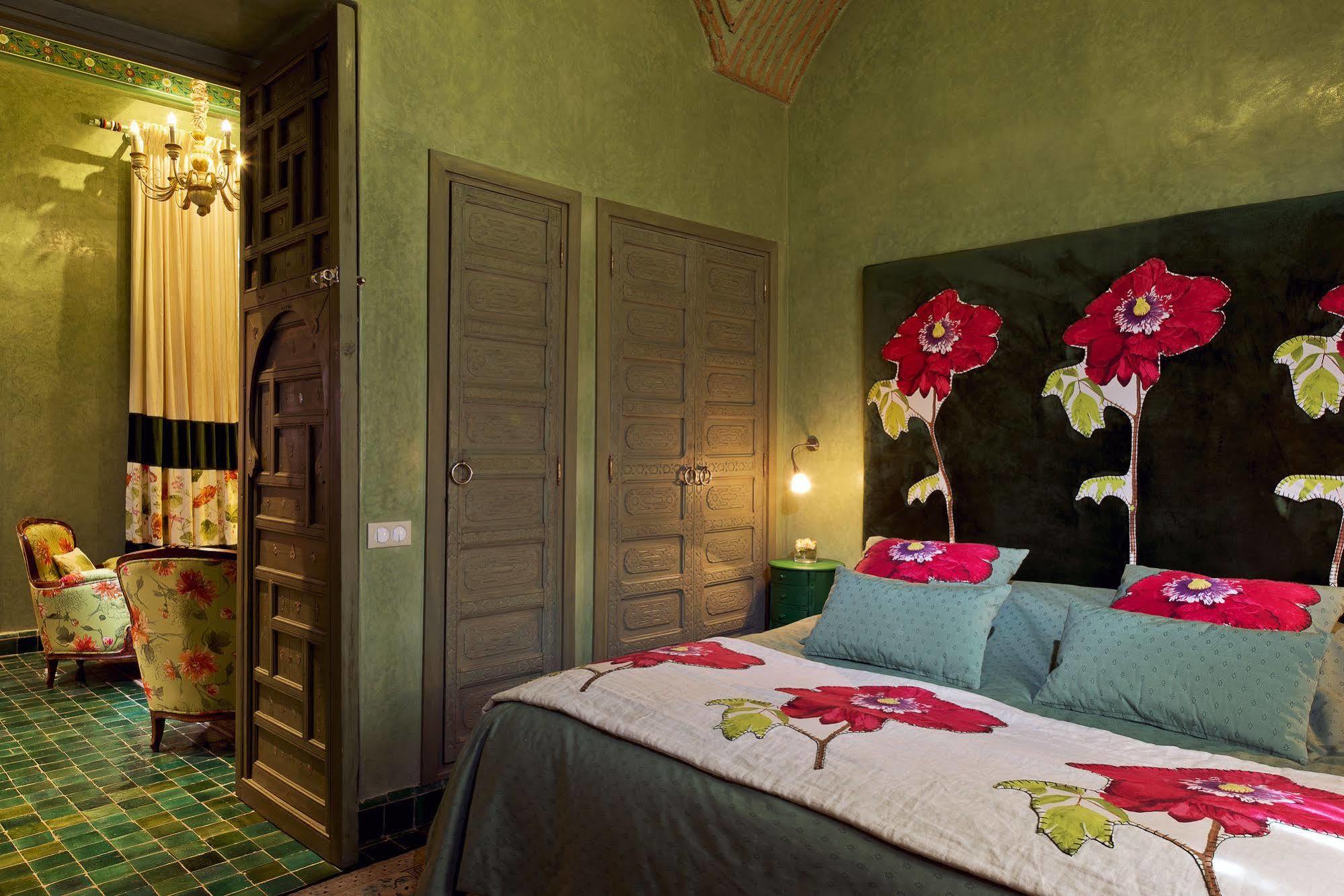 Tigmiza Boutique Hotel & Spa Ouled Jelal Ngoại thất bức ảnh A bedroom in the hotel